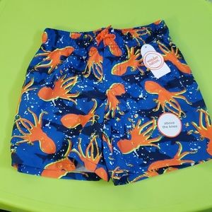 Boys swim trunks sz 6/7 NWT